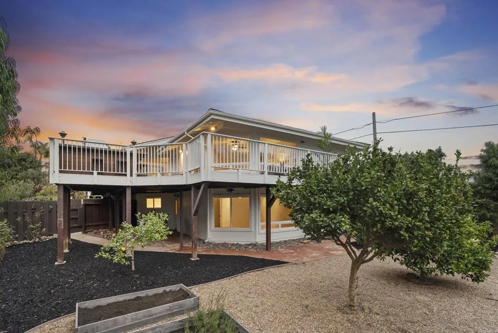 https://cdn.realtyfeed.com/cdn/127/306792645/f37789fe3580b2a5143fa26ef69fc7c7.webp