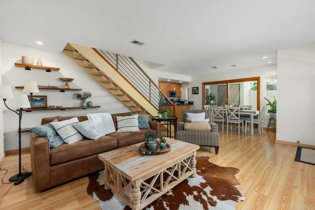 https://cdn.realtyfeed.com/cdn/127/306792653/a19daf09847fe4e7bb86ba9bc95d13f6.webp