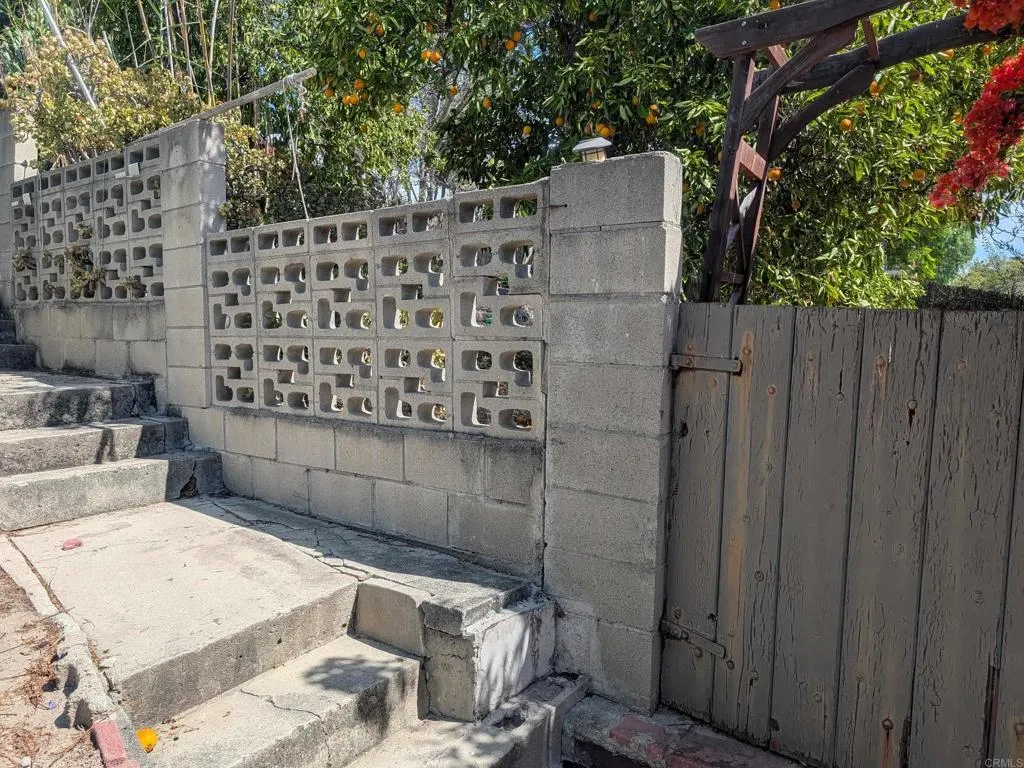 https://cdn.realtyfeed.com/cdn/127/306792657/5104ba45c9c5e69a587e86dda0e85d62.webp