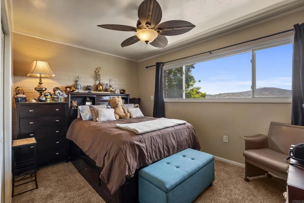 https://cdn.realtyfeed.com/cdn/127/306792657/99622d522b0fd88ea2834cf85bd2071c.webp