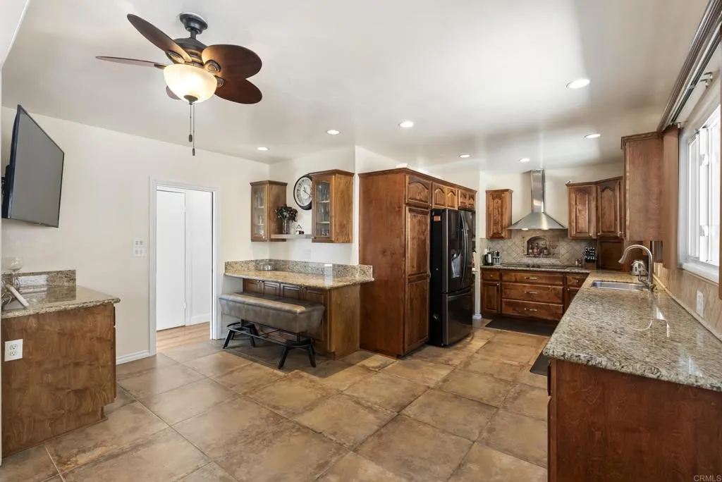 https://cdn.realtyfeed.com/cdn/127/306792657/b5818db5baf16e634e2823fe8c872293.webp