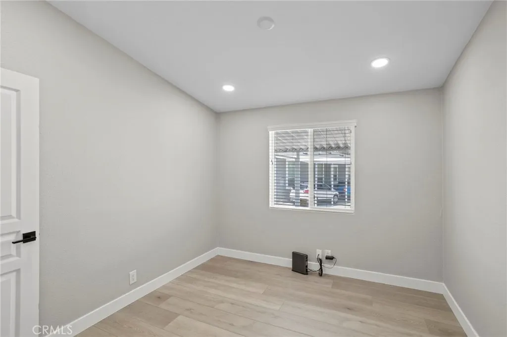 https://cdn.realtyfeed.com/cdn/127/306792703/e8cddf162b984647d6756777670874c5.webp