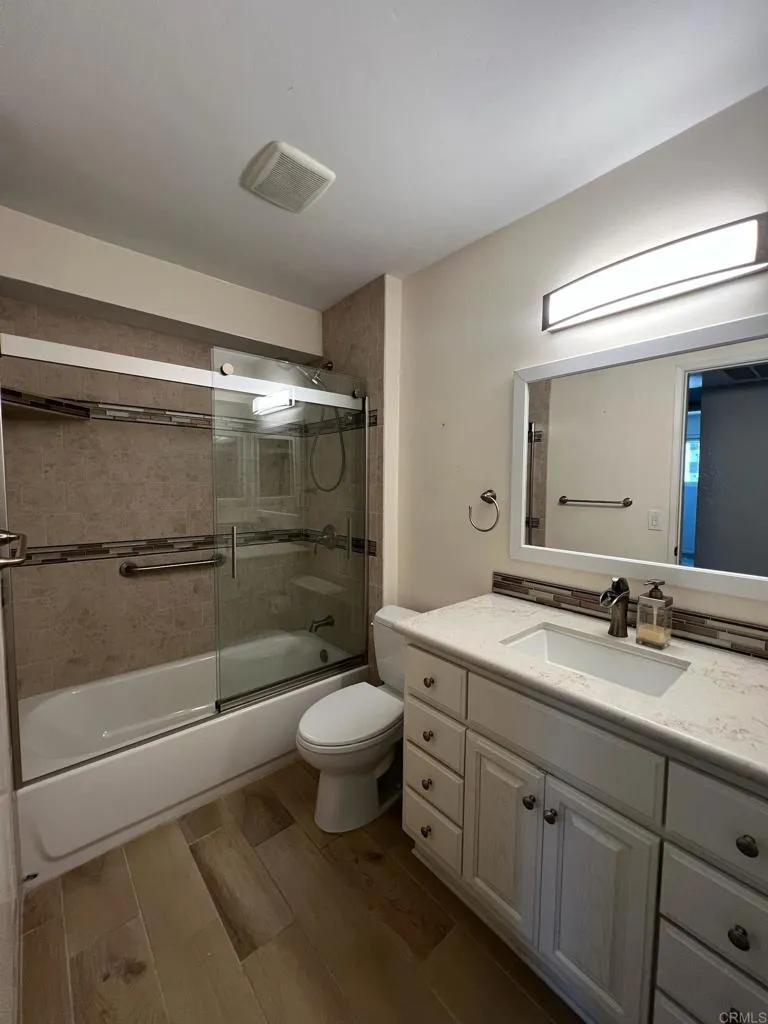 Photo #26: PTP2606217 Listing: Photo #26