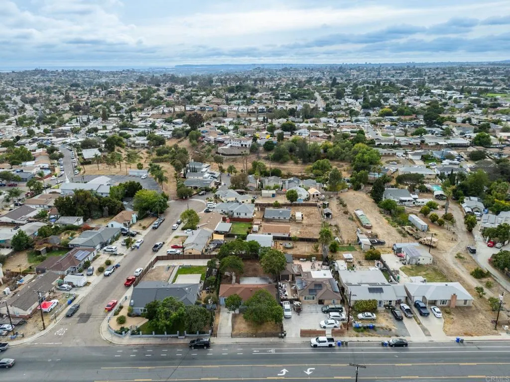https://cdn.realtyfeed.com/cdn/127/306792739/0deafbf3b4c72d18e93c5596fa6039a2.webp