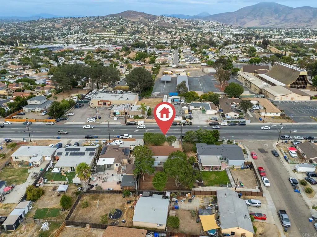 https://cdn.realtyfeed.com/cdn/127/306792739/111aa5d3cacd0a5c1bda2558ceb64817.webp