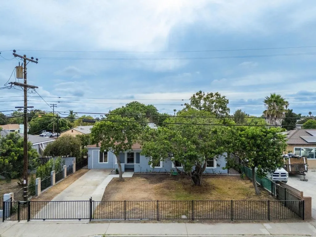 https://cdn.realtyfeed.com/cdn/127/306792739/8819f4e645ec829c107639344315d77b.webp