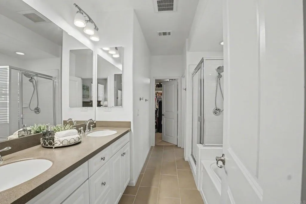 https://cdn.realtyfeed.com/cdn/127/306792766/32573df12ee258f0a3c504174e5626d5.webp