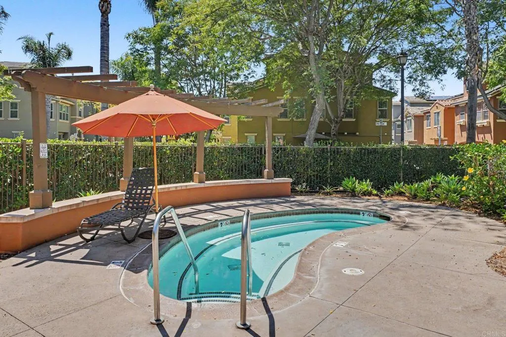 https://cdn.realtyfeed.com/cdn/127/306792766/348f2444e38f07c61e3926796110a16e.webp