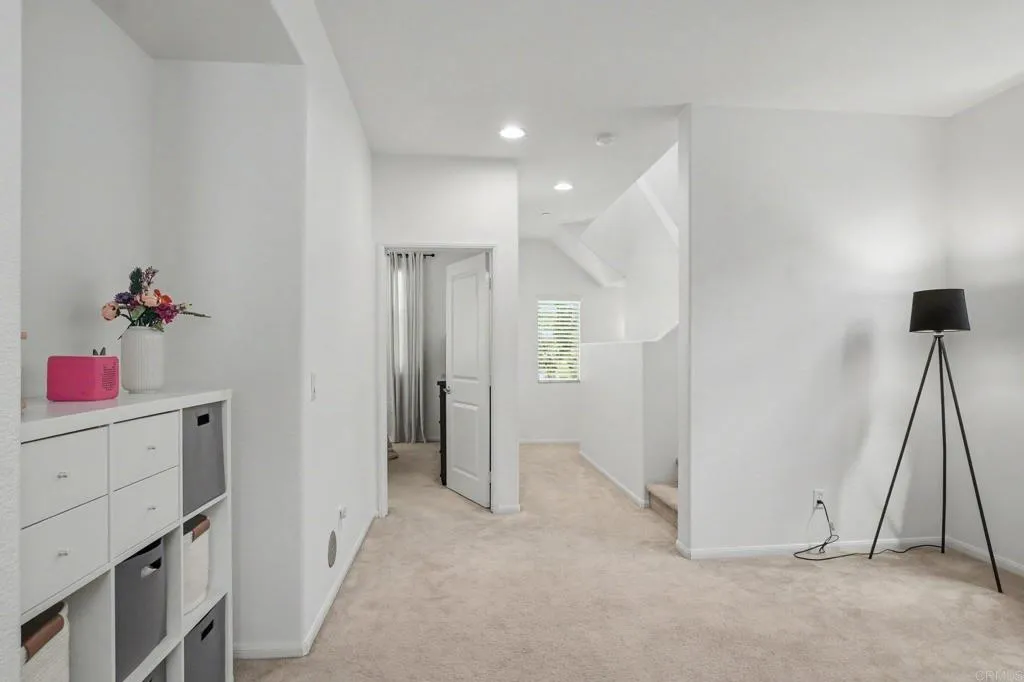 https://cdn.realtyfeed.com/cdn/127/306792766/9f341b720dc4f32d544e498547dde958.webp