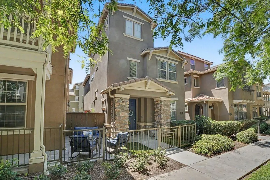 https://cdn.realtyfeed.com/cdn/127/306792766/c22ada68962c425c611a3901f5e163f5.webp