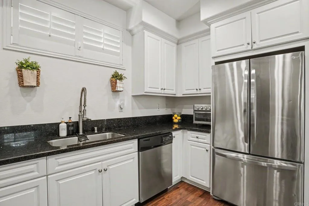 https://cdn.realtyfeed.com/cdn/127/306792766/f1f0beb3be64d3284b9faeec92bc9939.webp