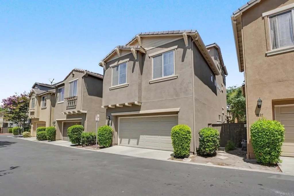 https://cdn.realtyfeed.com/cdn/127/306792766/f7c3aebfa665cdc1bcfa47edd15541ea.webp