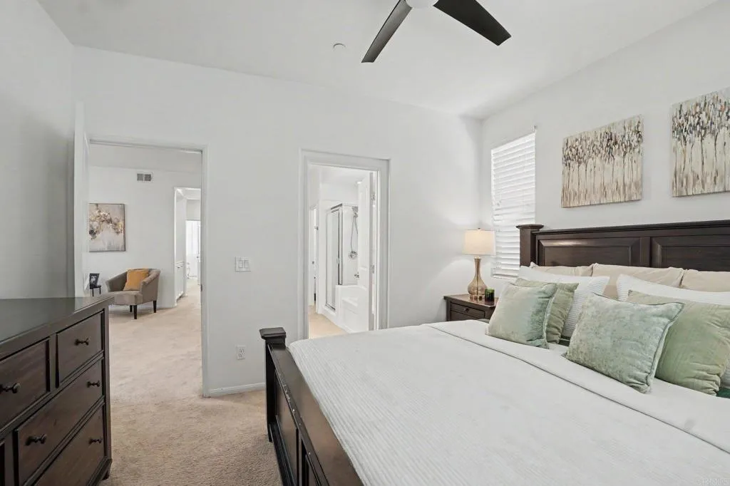 https://cdn.realtyfeed.com/cdn/127/306792766/f8f2a601bbed83d7c22366c917759537.webp