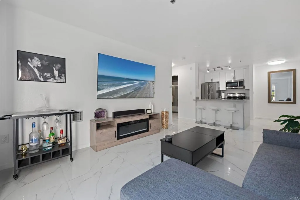 1970 Columbia Street, San Diego, CA 92101 - Main photo, San Diego, CA