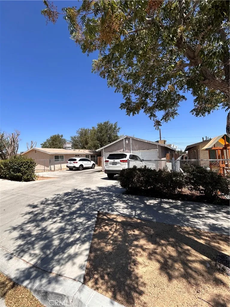Hesperia, CA 92345