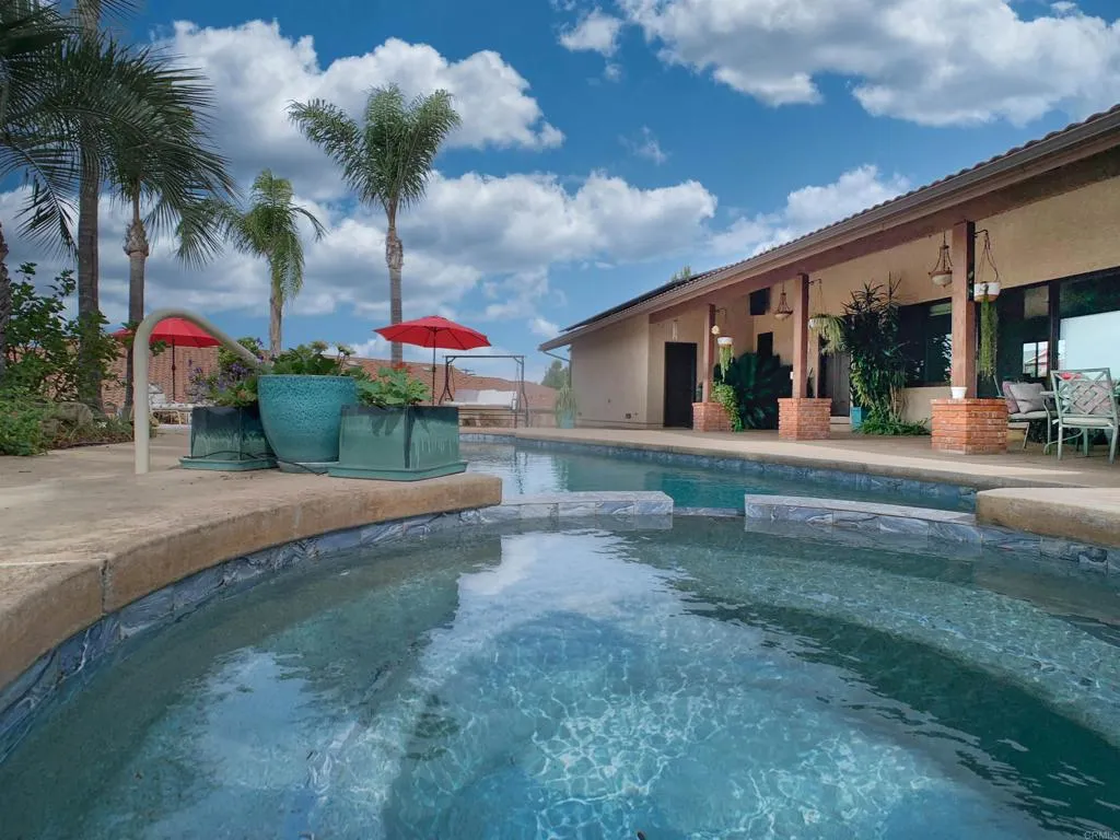 https://cdn.realtyfeed.com/cdn/127/306792901/4d5f283239d27b4a5c3b6e2cf6282d72.webp