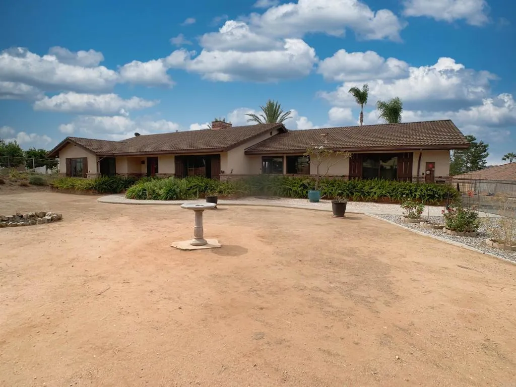 308 La Cresta Heights Rd, El Cajon, CA 92021 - Photo 3 of 27, El Cajon, CA