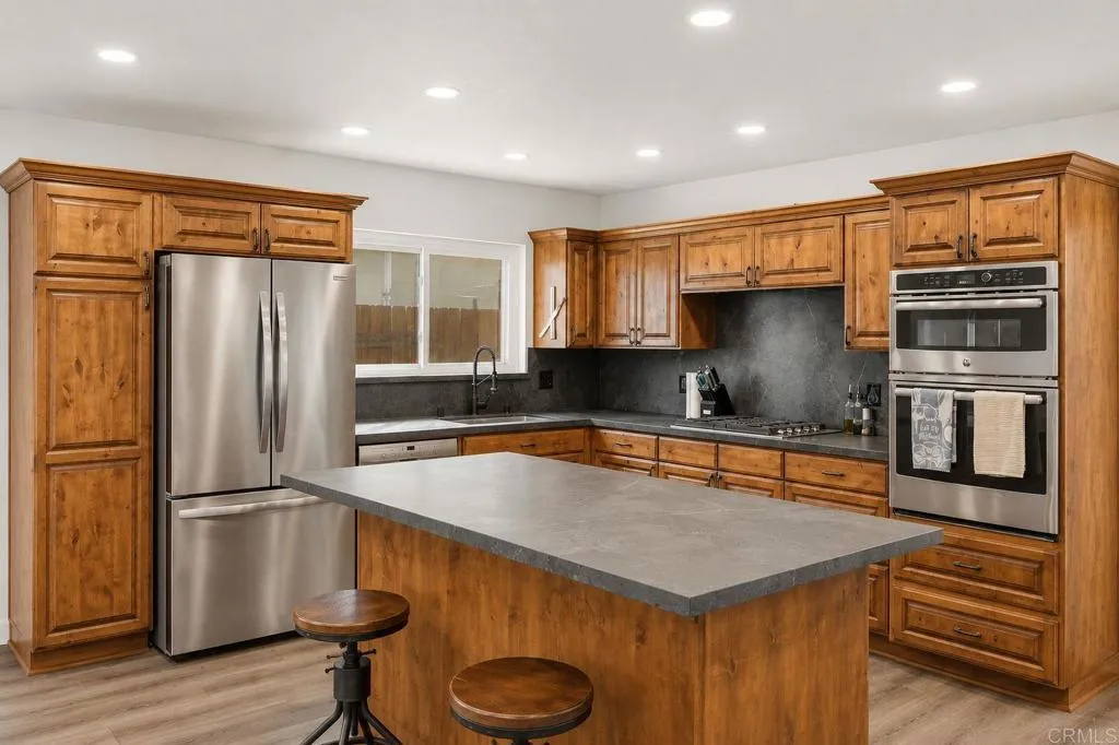 https://cdn.realtyfeed.com/cdn/127/306792902/41f75dde23a1cc93c03cfae263b0957d.webp