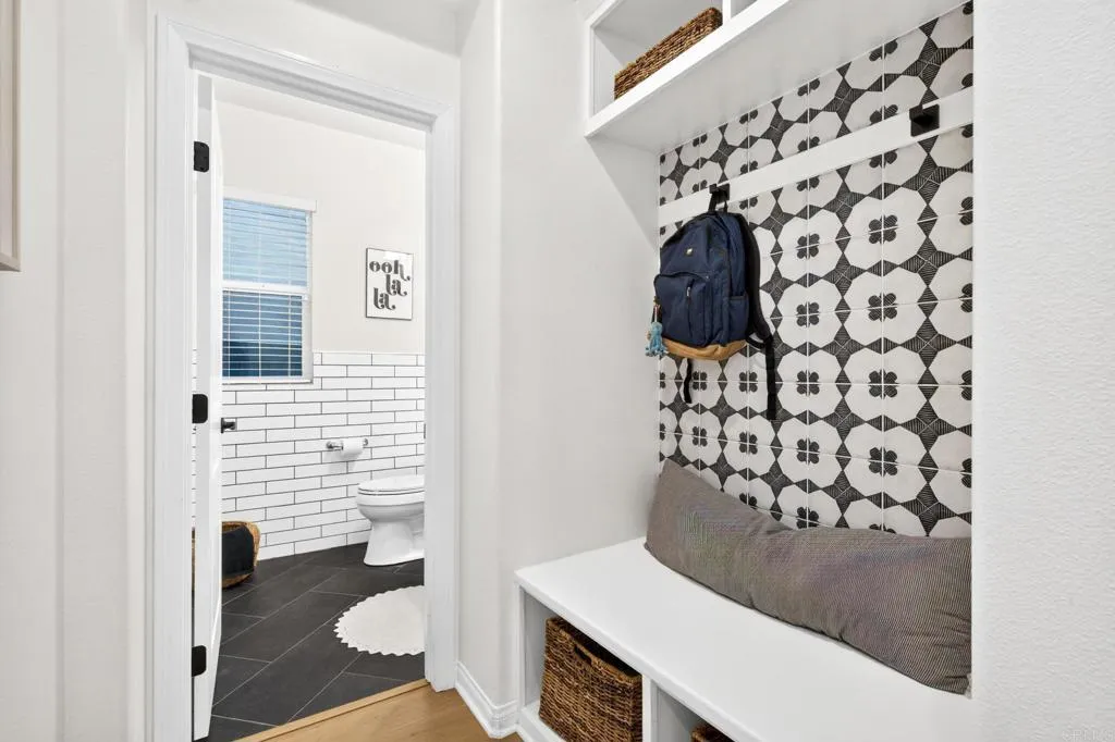 https://cdn.realtyfeed.com/cdn/127/306792915/3243574dbcbe39d26118118107b46a95.webp
