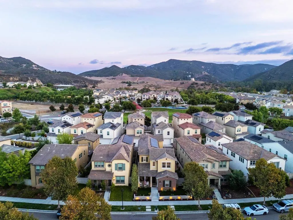 https://cdn.realtyfeed.com/cdn/127/306792915/41c58bbf3c827b9fe0e223215e8865d6.webp