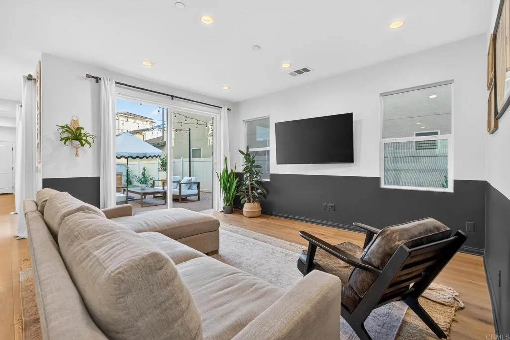 https://cdn.realtyfeed.com/cdn/127/306792915/a623a544ca2fa9ef280a5c572c20519d.webp