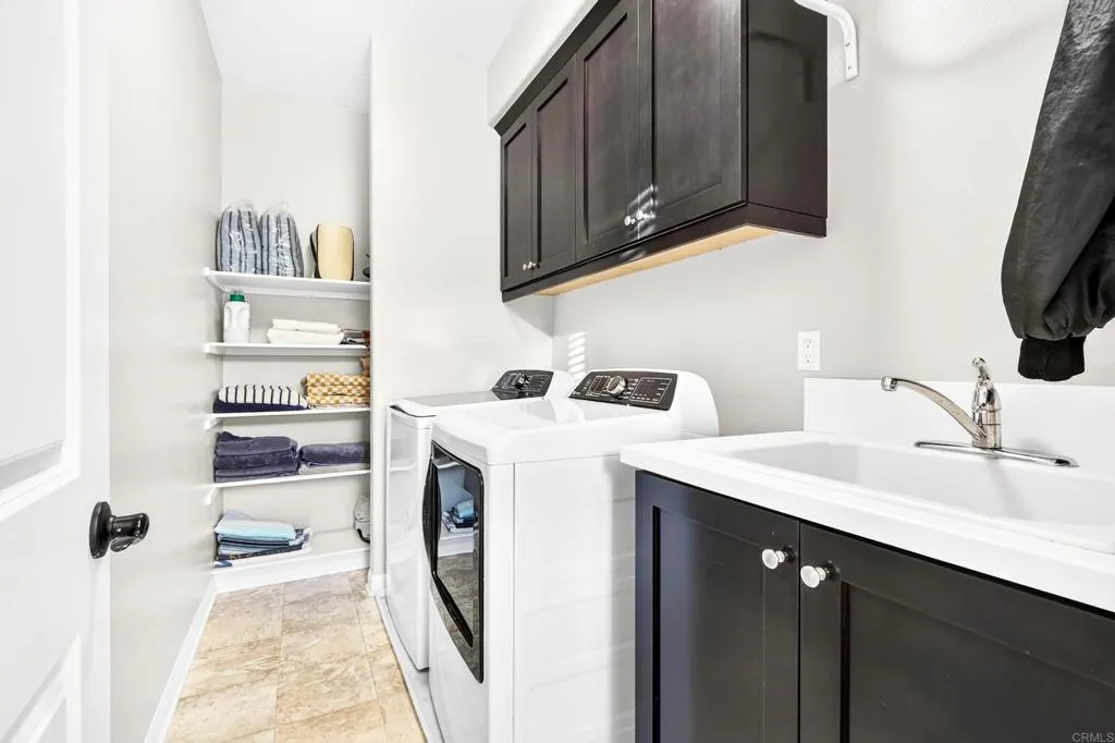 https://cdn.realtyfeed.com/cdn/127/306792915/e2367c972c7549f4fe2fc853dbef779b.webp