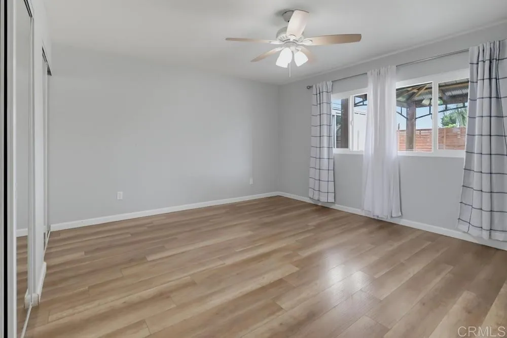 https://cdn.realtyfeed.com/cdn/127/306792920/5e8bc2db52535d3952cd32cf696906a1.webp