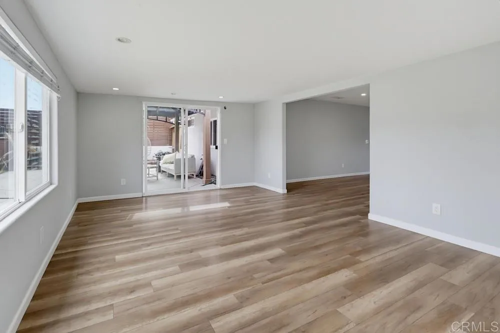 https://cdn.realtyfeed.com/cdn/127/306792920/72375ee97d1dc4c189a0e4745b21ed96.webp
