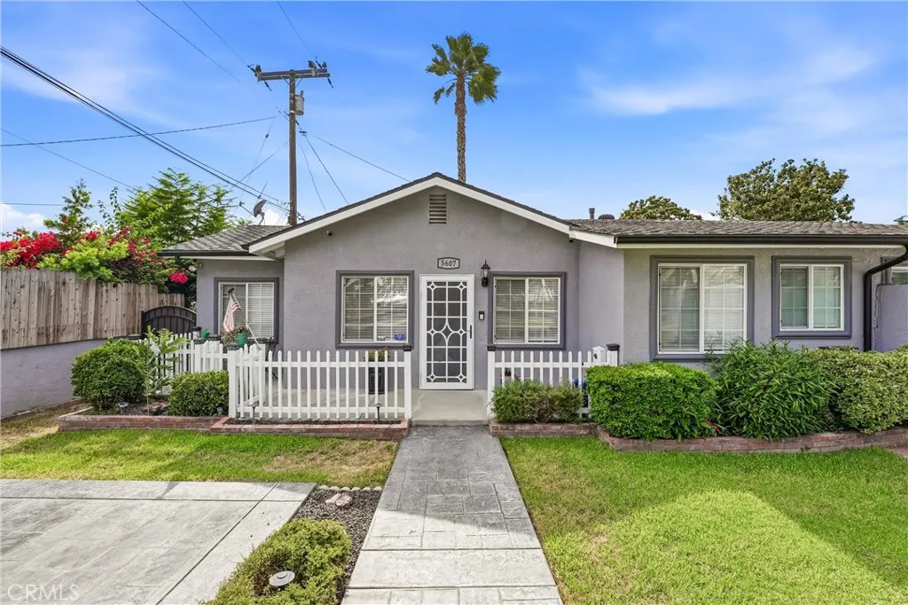 5607 Palm