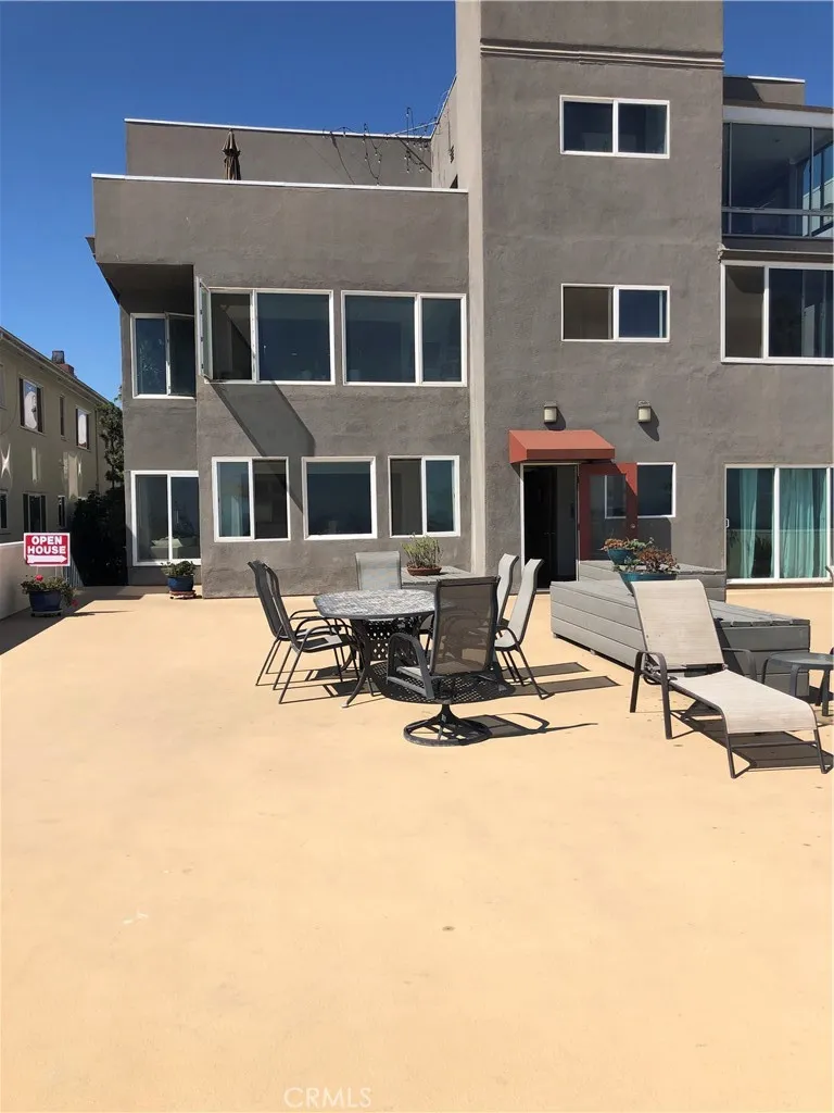 Long Beach, CA 90802