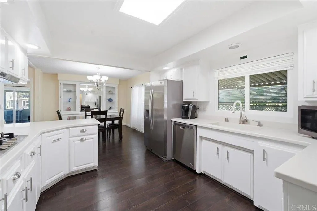 https://cdn.realtyfeed.com/cdn/127/306792956/2a2dfd6ec934316ed8a795c2ed1f7e17.webp