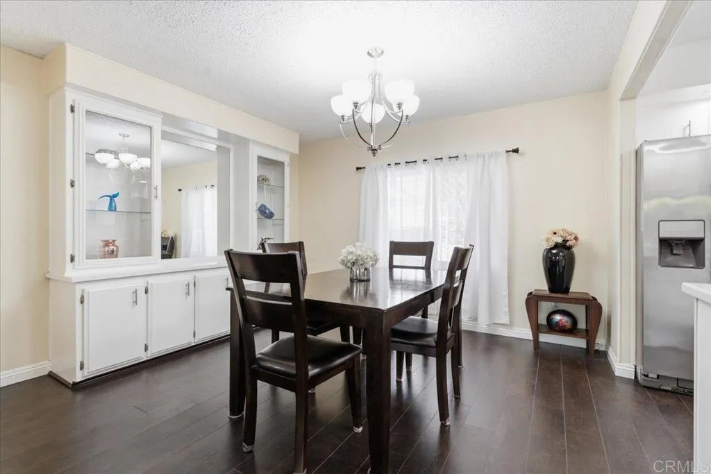 https://cdn.realtyfeed.com/cdn/127/306792956/5cc7903941596fcf0235a5f3c169a877.webp