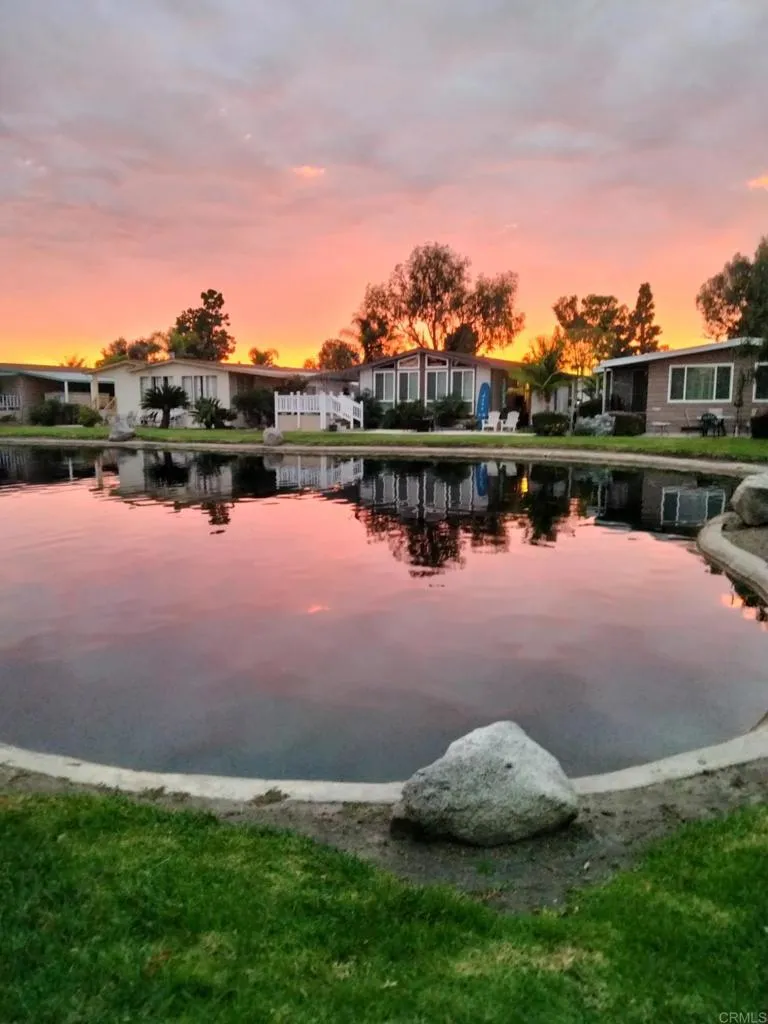 https://cdn.realtyfeed.com/cdn/127/306792956/a1b45888bf272e6cbd37f7fe7ceda159.webp
