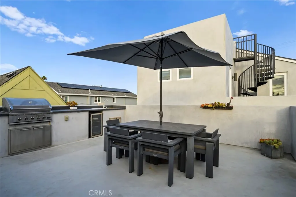 https://cdn.realtyfeed.com/cdn/127/306792958/801b5cc7aead44e4b235897b6da61429.webp