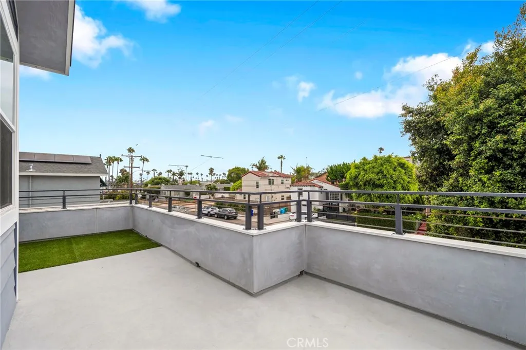 https://cdn.realtyfeed.com/cdn/127/306792958/a08bd41468538d8cd8c8bae7cd1176c9.webp
