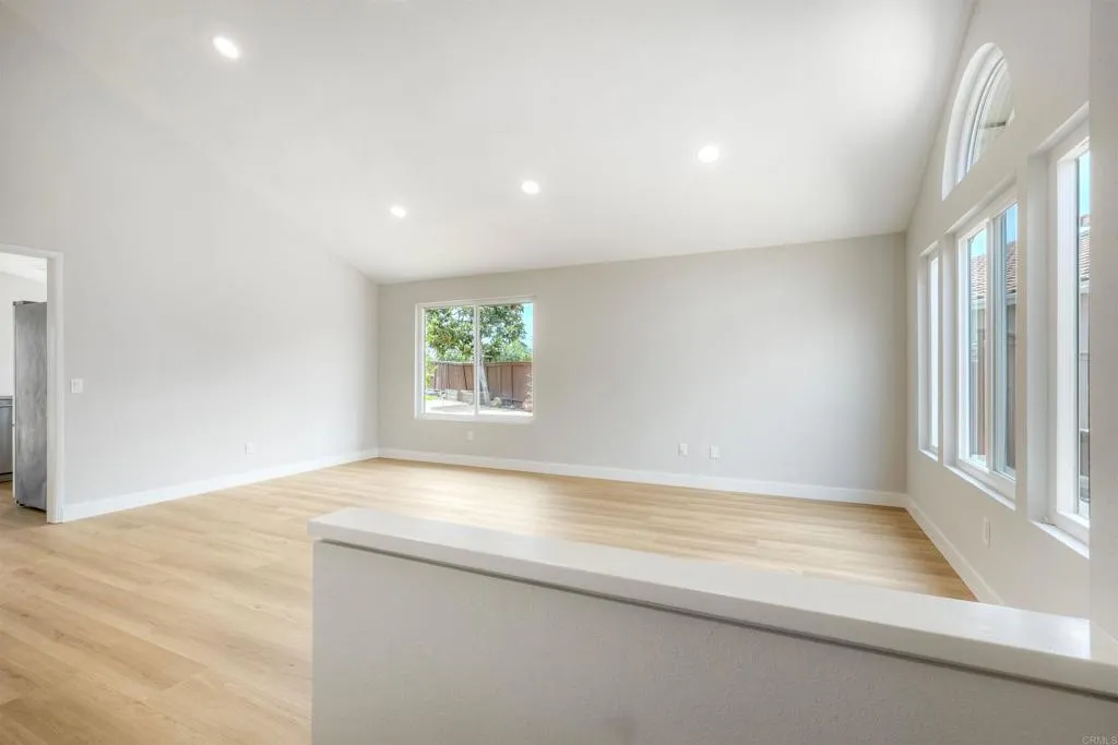 https://cdn.realtyfeed.com/cdn/127/306792965/a872244a19d8f373816386daaf668b01.webp