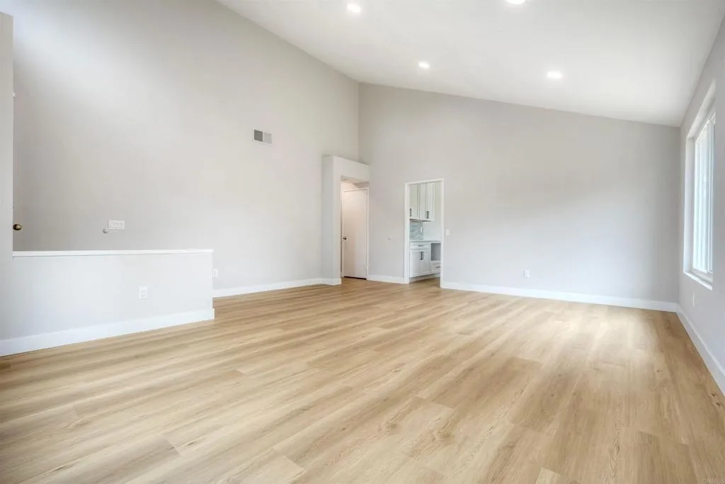 https://cdn.realtyfeed.com/cdn/127/306792965/d76fb90be686da4c9790921c12d427fb.webp