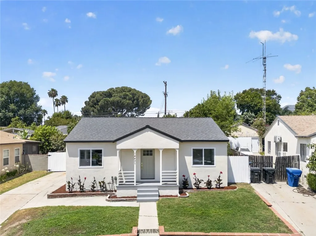 Sylmar, CA 91342