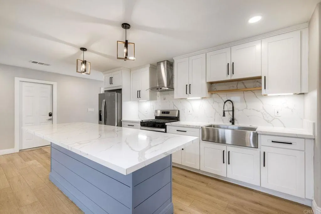 https://cdn.realtyfeed.com/cdn/127/306792972/30764dbe6f1945a531ac8c1e2c0a8674.webp