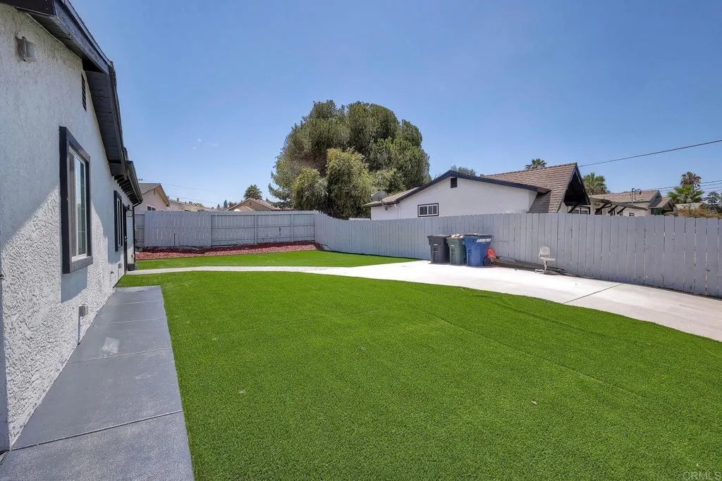 https://cdn.realtyfeed.com/cdn/127/306792972/4aa7c972ec0affe7cd055a8f17e84b0d.webp