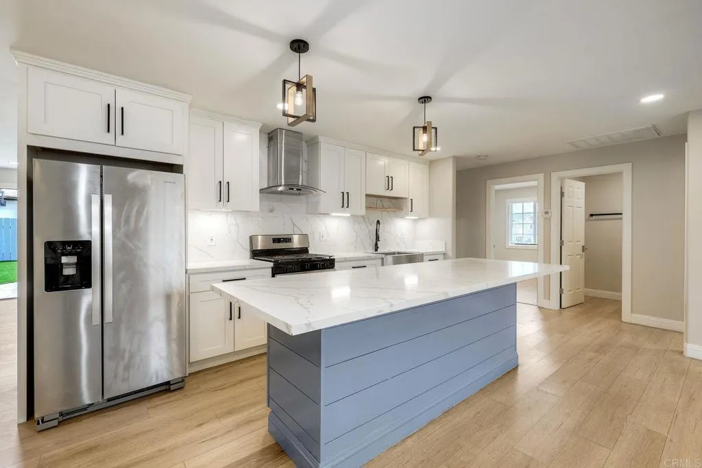 https://cdn.realtyfeed.com/cdn/127/306792972/693ce478999cc8d6e1f71ba9759ebb4f.webp
