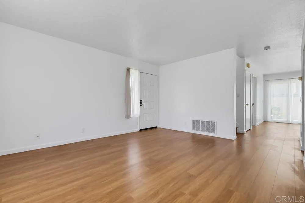 https://cdn.realtyfeed.com/cdn/127/306792999/1da106815ffcfe6c1328fec62663c036.webp