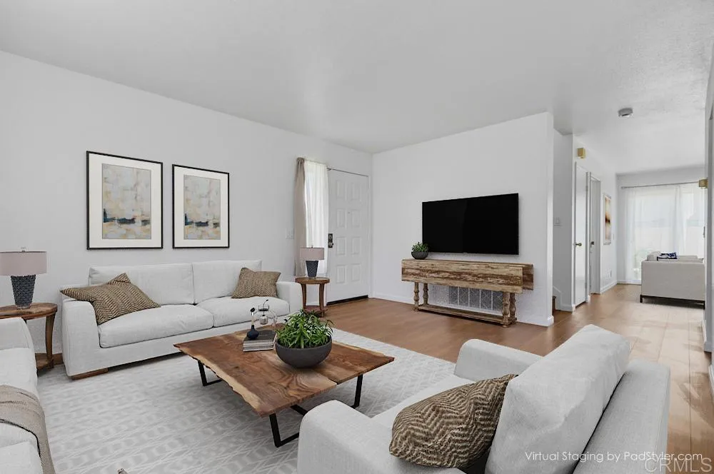 https://cdn.realtyfeed.com/cdn/127/306792999/29ecd57807abc19b3e31ff7e9fddf998.webp