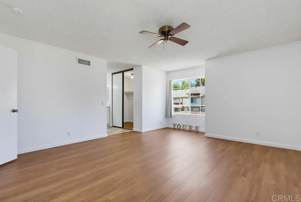 https://cdn.realtyfeed.com/cdn/127/306792999/5bbee26ed8728a007fbac7bf90cdd347.webp