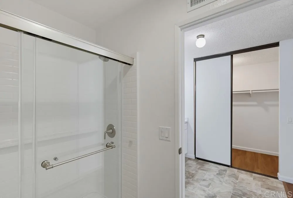 Photo #18: PTP2606232 Listing: Photo #18