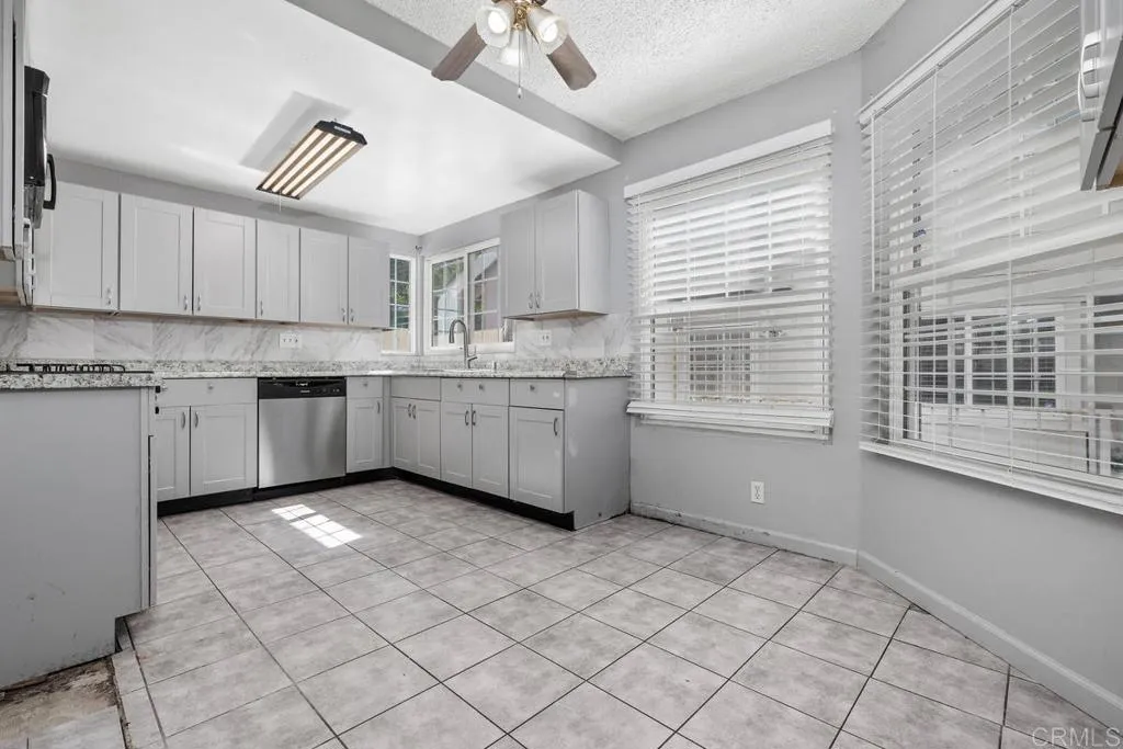 Photo #7: PTP2606231 Listing: Photo #7