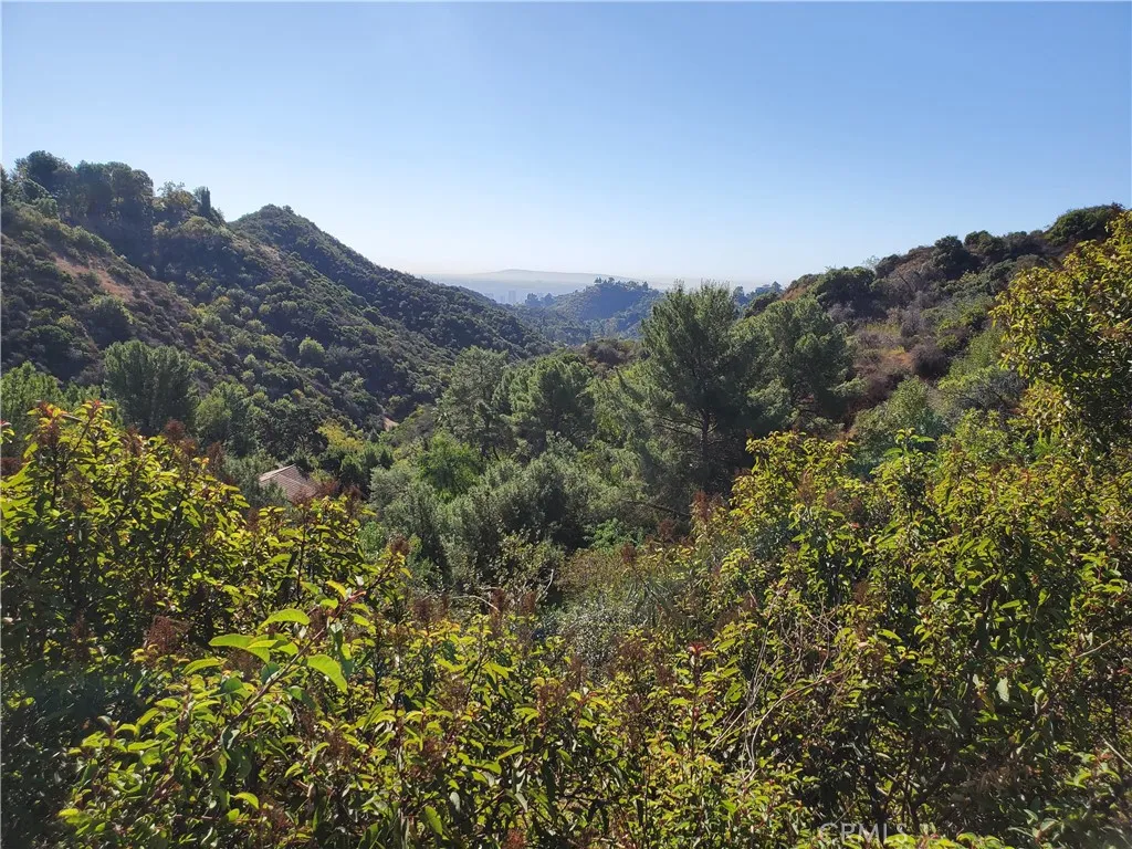 Bel Air, CA 90077