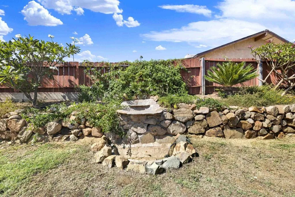 https://cdn.realtyfeed.com/cdn/127/306793061/2632aa76d50b6680b3462b5a2f6c832d.webp