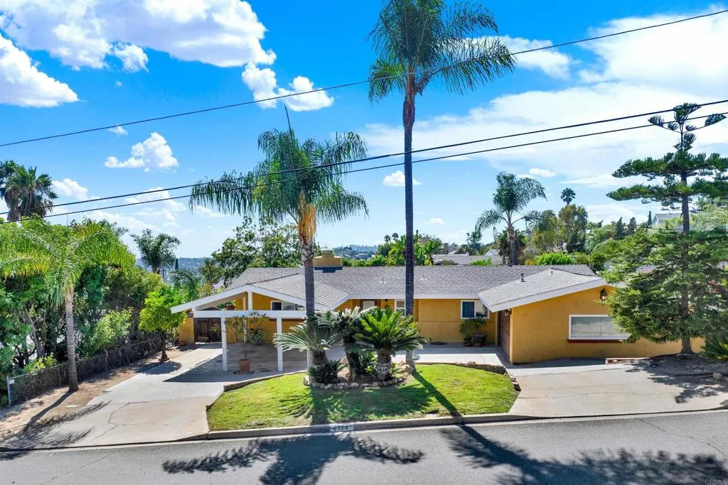 https://cdn.realtyfeed.com/cdn/127/306793061/5d34de8e00467d08e6a127d18dcf4385.webp