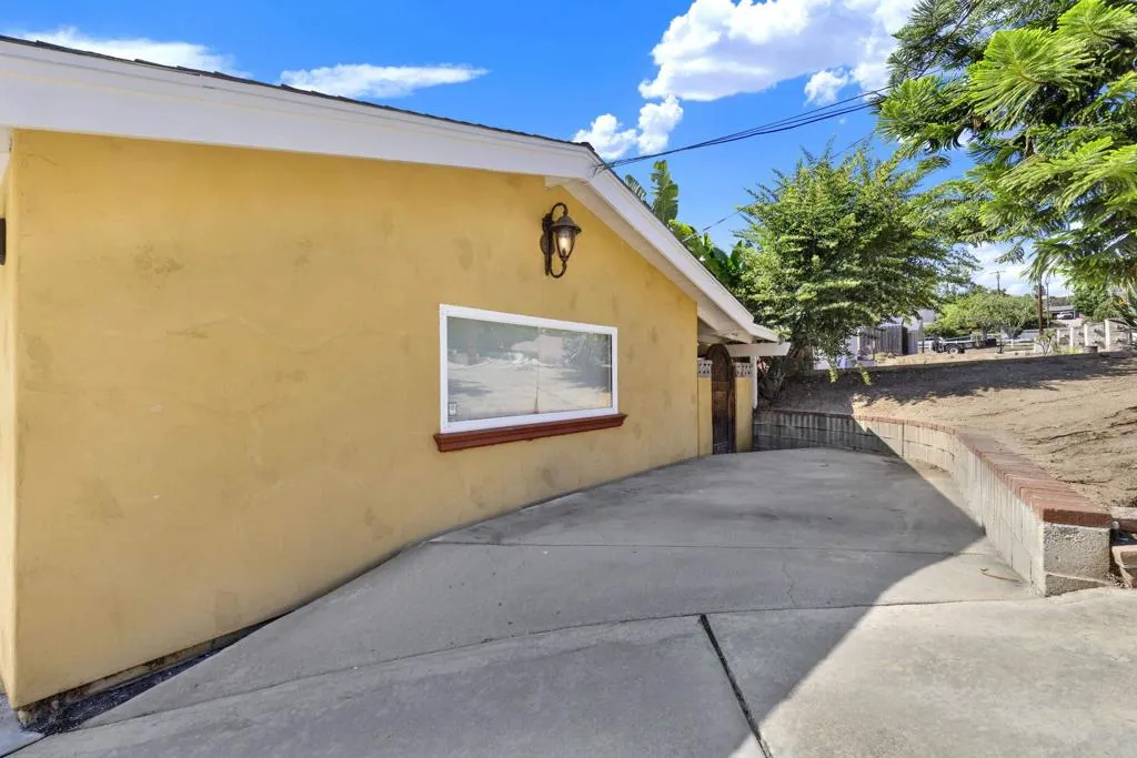 https://cdn.realtyfeed.com/cdn/127/306793061/c55bb0c9cdbb4da5a18a4ec89998e13b.webp